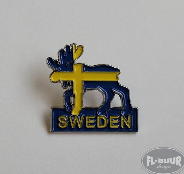 Elg Sweden Pin
